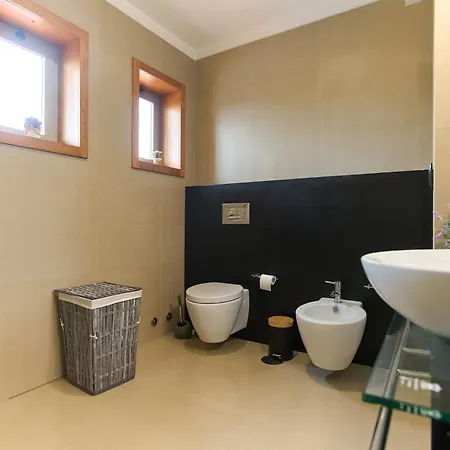 Casa Dominique - & Confort بيت للعطل Louro