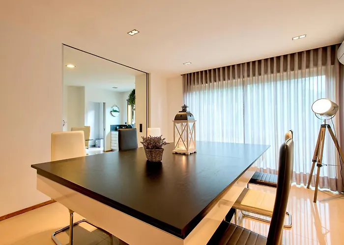 Casa Dominique - & Confort بيت للعطل Louro